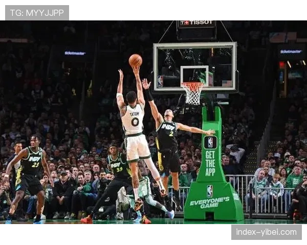 凯尔特人vs湖人焦点战前瞻:五外阵容与传统体系的碰撞 凯尔特人vs湖人焦点战前瞻:五外阵容与传统体系的碰撞