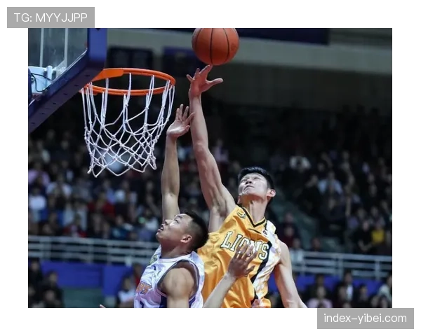 “浙江东阳光药与上海久事战至加时,胡金秋关键补篮助主队险胜” “浙江东阳光药与上海久事战至加时,胡金秋关键补篮助主队险胜”