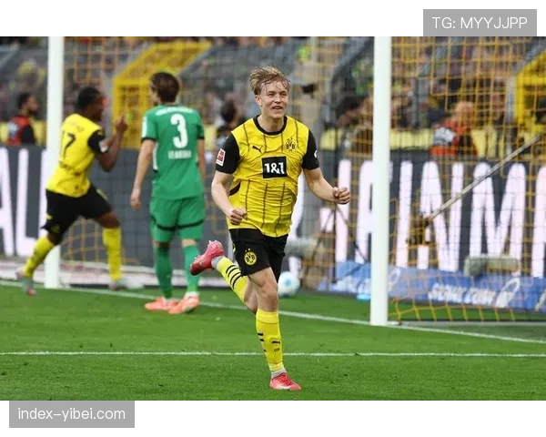 全场结束:多特蒙德2-1勒沃库森,药厂最后时刻全线压上导致失球 全场结束:多特蒙德2-1勒沃库森,药厂最后时刻全线压上导致失球